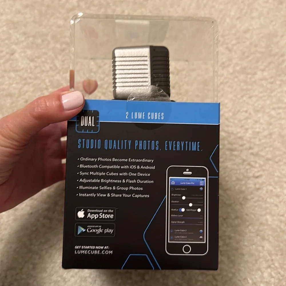 Lume Cube light for photo & video